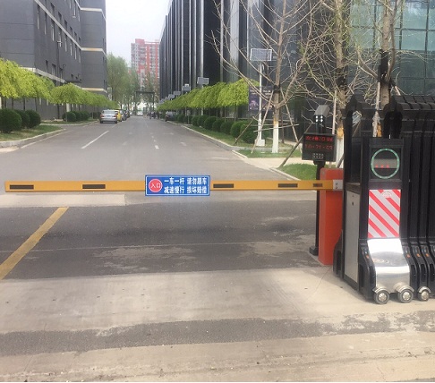 沈陽渾南軟件園快速道閘車牌識別系統(tǒng)